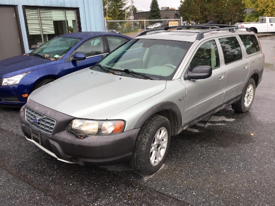 2004 Volvo XC70