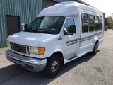 2004 Ford E-350