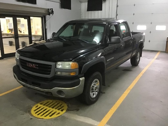 2005 GMC Sierra 2500HD