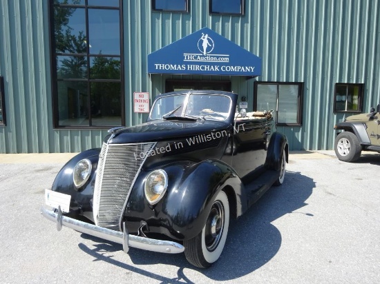 1937 FORD 2 DR CONVERTIBLE
