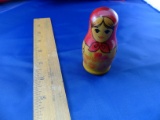 Ÿussr Traditional Hand Painted Woodenÿnesting Dolls Set Of 2