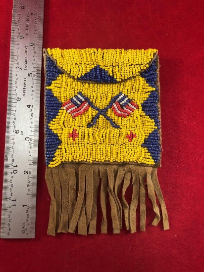 BEADED TOBACCO BAG    INDIAN ARTIFACT ARROWHEAD