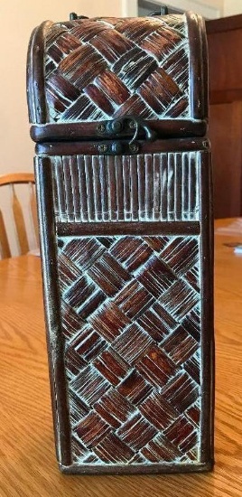 Wooden Wine Carrier