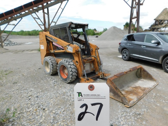 (2002) Case mod. 60XT Skid Steer w/ 72" Bucket