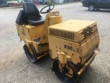 Wacker RD880V Smooth Drum 36in Articulated Roller, 2430lb, 16hp V-Twin Briggs & Stratton