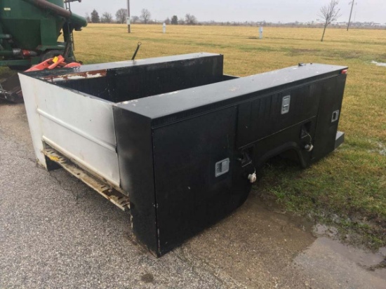8' Omaha Utility Bed, Solid Compartments