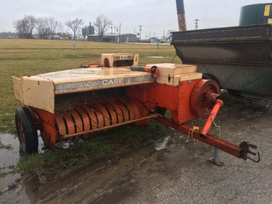 Case 220 Square Baler