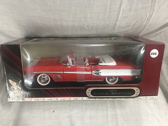 1958 Pontiac Bonneville, 1:18 scale, Road Signature Deluxe Edition