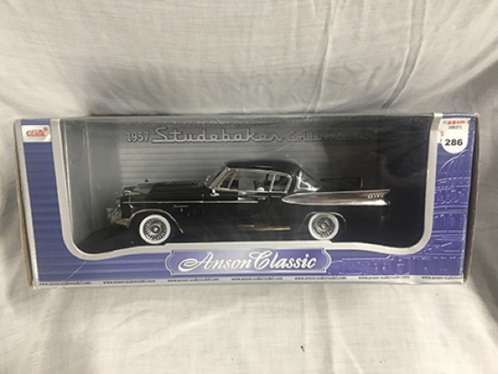 1957 Studebaker Goldenhawk, 1:18 scale, Anson Classic