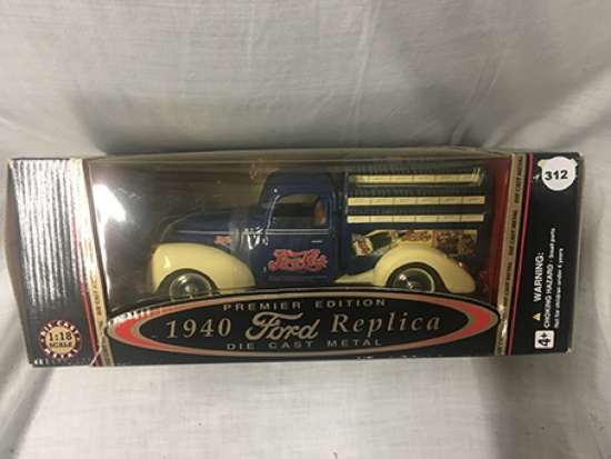1940 Ford Replica, 1:18 scale