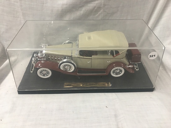 1932 Cadillac Sport Phaeton, 1:18 scale