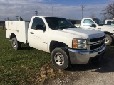 2009 2500HD Reg Cab, 4WD, V8-Vortec, Automatic, Steel Weld Utility Bed, 301,000 miles, runs & drives