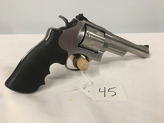 Smith & Wesson Model 657-3 Revolver 41 Magnum, S#BUB4439