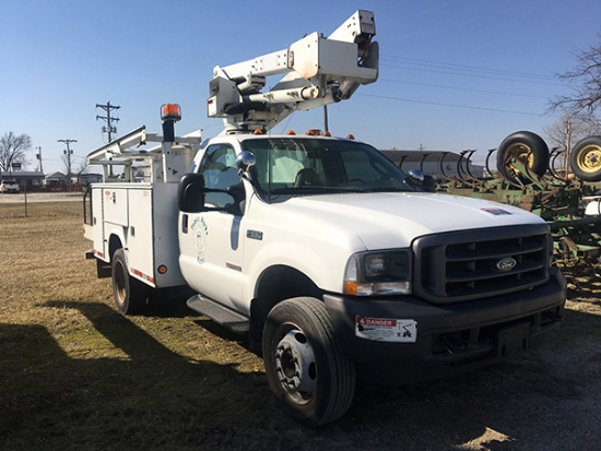2003 F550 Powerstroke diesel, automatic, dually, 103,000 miles, utility bed