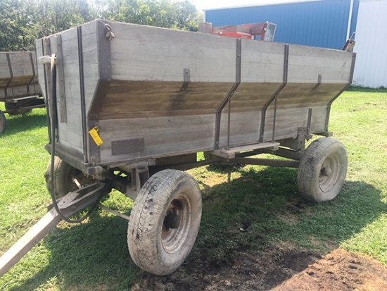 Wood Box Flare Bed Wagon with hoist