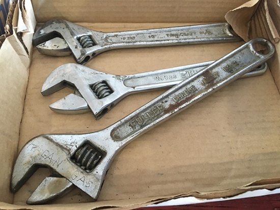 (3) Adjust Wrenches
