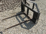 Bush Hog SBS245 Skid Steer Attachment Bale Spear S# 3-00701