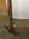 Pic, Pry Bar & Mop
