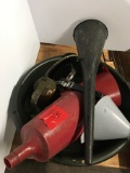 Oil Pan, Funnels & Oiler
