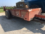 International 560 PTO Driven Spreader 10.00-20 Tires