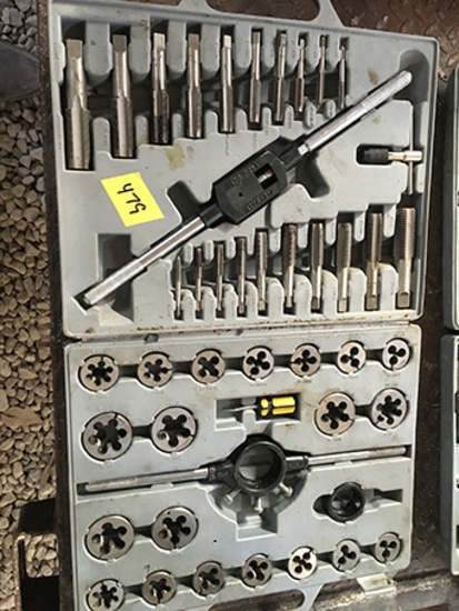 Tap & Die Set Metric, 6mm-24mm fine and course thread