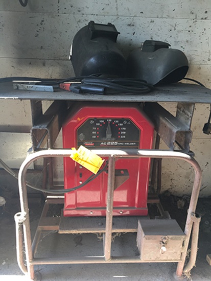 Lincoln AC225 Arc Welder (sells complete w/ welding table and helmets)