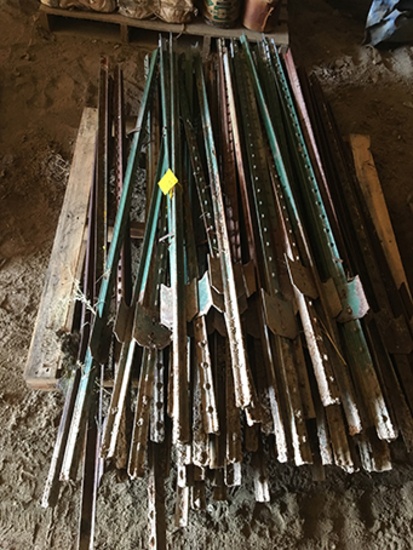 Lot of 70 6ft T-Posts