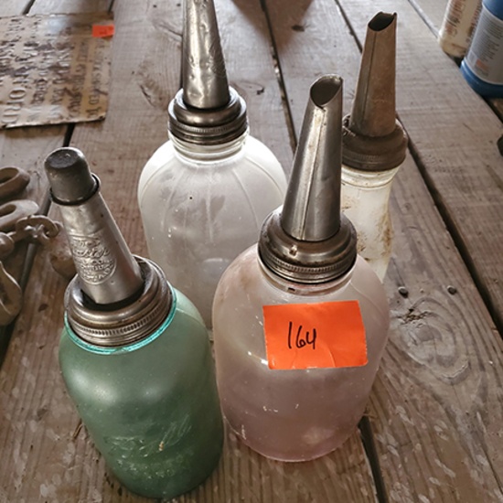(4) Oil bottles