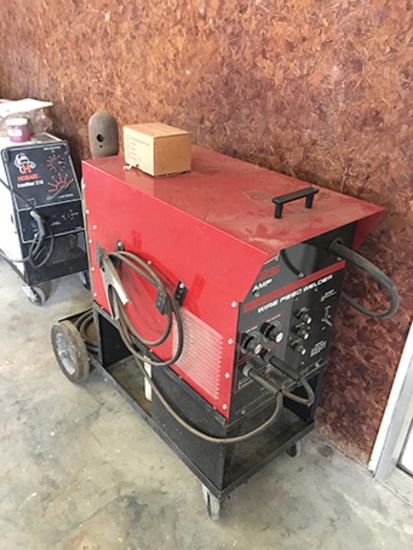 Century 225 Amp wire feed welder, sells with bottle (wire feed control, needs attention)