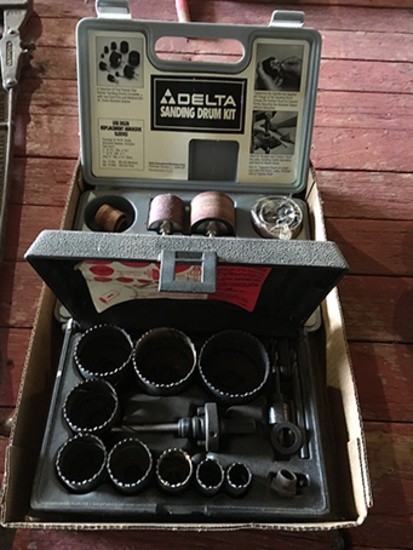 Hole saw set and sanding drum kit