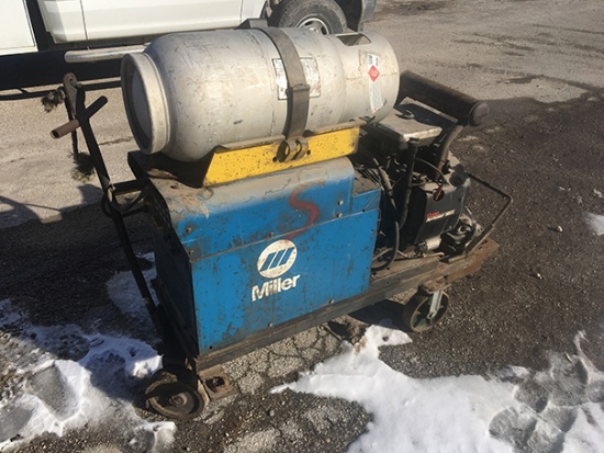 Miller LP AEAD 200 LE Welder Generator