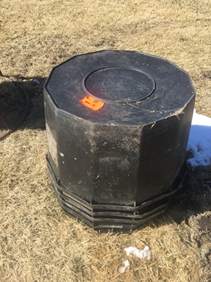 Lot of 5 Mineral Tubs