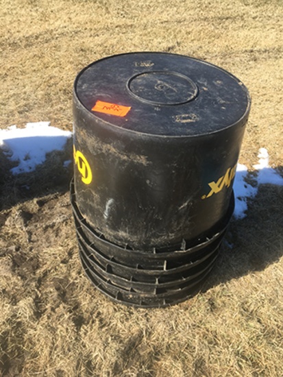 Lot of 5 Mineral Tubs