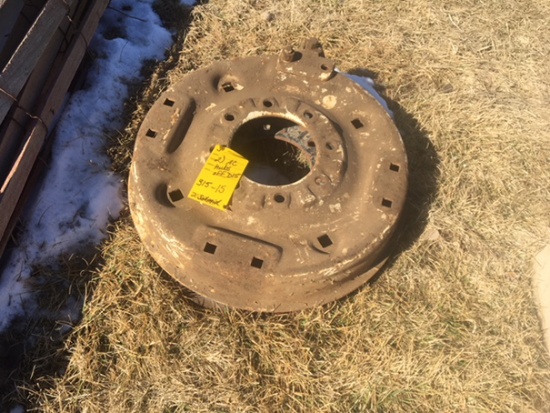 2 AC Hubs off D-15