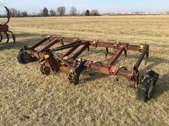 11 Shank 3pt Chissel Plow