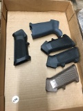 Lot of 5 Grips