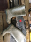 Size 13 Boots, Gun Cases and Gun Cleaning kit