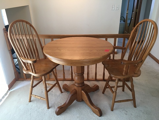 Oakwood Industry 36 in. round and 32 in. tall with 2 swivel stools