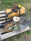Cable, wire, sprayer with boom