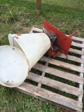 12v feeder