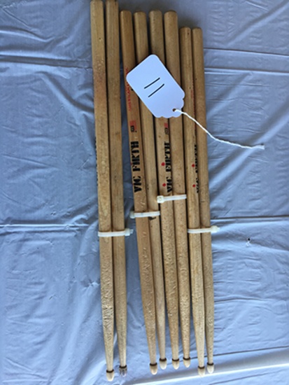 4 pair Vic firth sticks