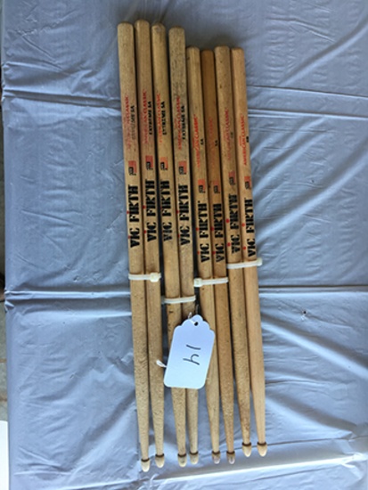 4 pair Vic firth sticks
