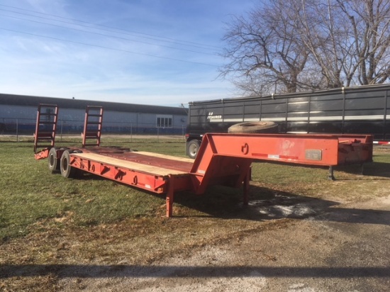 1958 Rogers 22 ft deck, 5 ft dove, low boy trailer, stand up ramps, out riggers