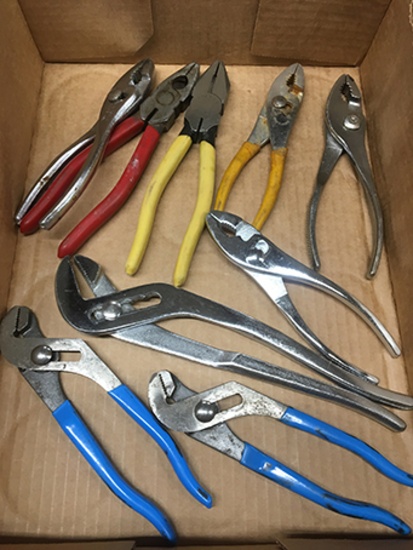 Pliers