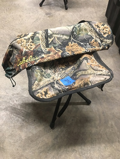 Cabelas Bag Stool