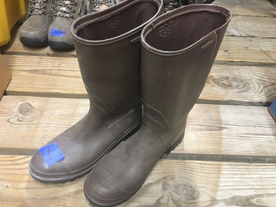 11 Boots