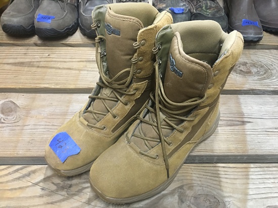11 Boots