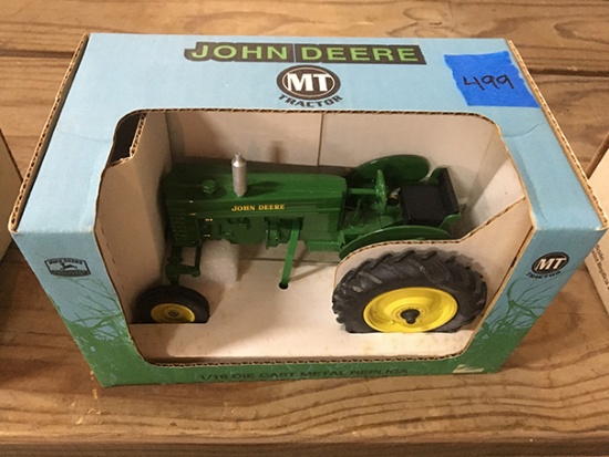 1/16 Scale JD MT Tractor