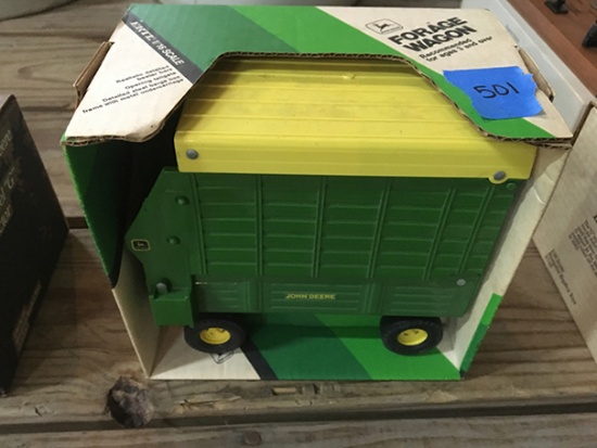 1/16 Scale JD Forage Wagon