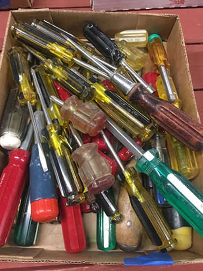 Screw Drivers